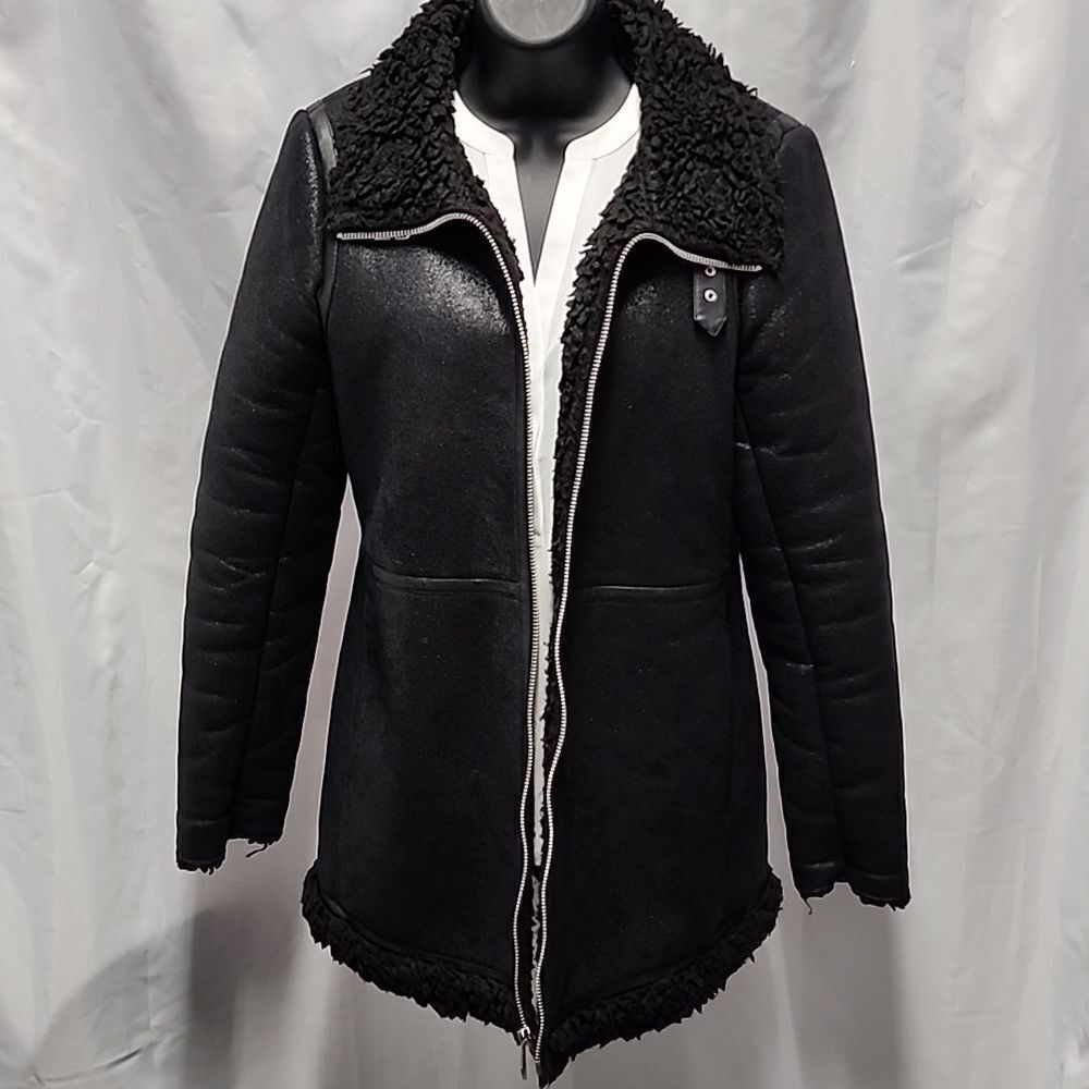 Andrew Marc New York FAUX LEATHER/FAUX Fur all black full zip